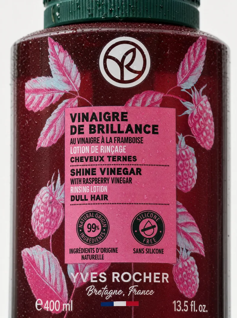 The label's seals: silicone-free, 99% natural origin