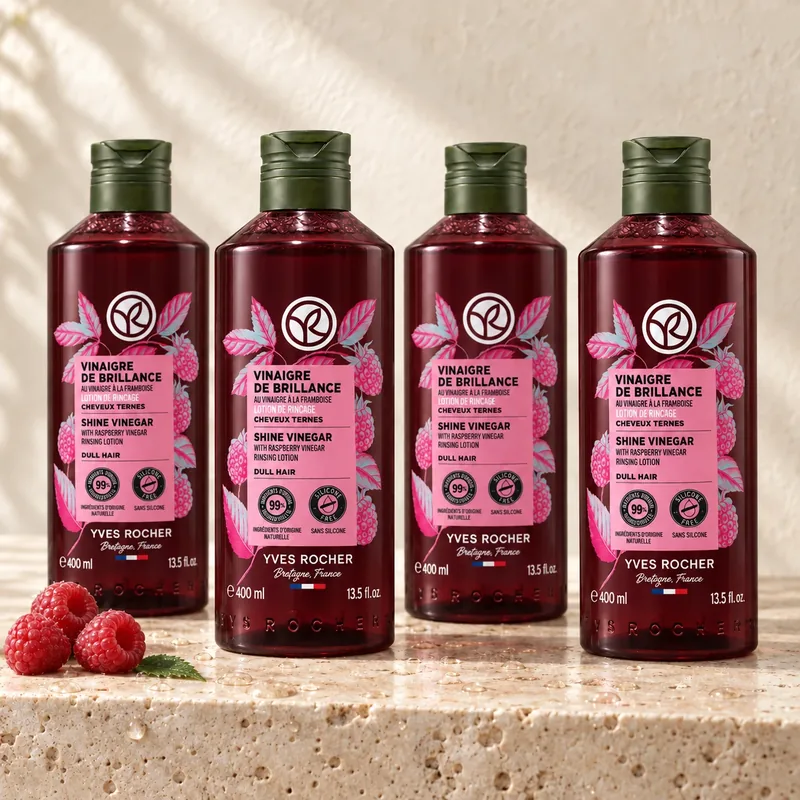 Four bottles of Yves Rocher Hair Shine Vinegar, 400 ml each